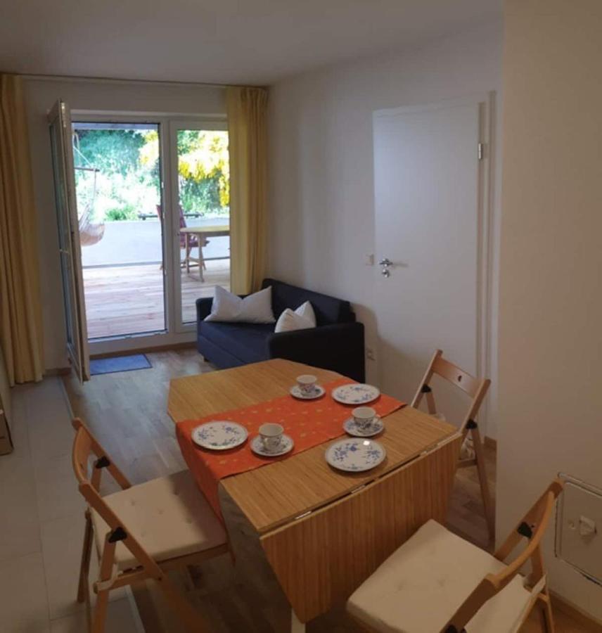 Moderne Wohnung Mit Studio In Bauernhausscheune Am See Biersdorf 외부 사진
