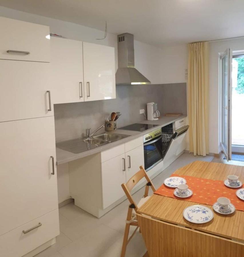Moderne Wohnung Mit Studio In Bauernhausscheune Am See Biersdorf 외부 사진